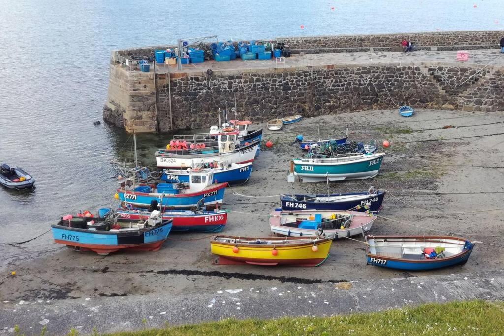 Farm Accommodation - The Lizard Peninsula, Cornwall 赫尔斯顿 外观 照片
